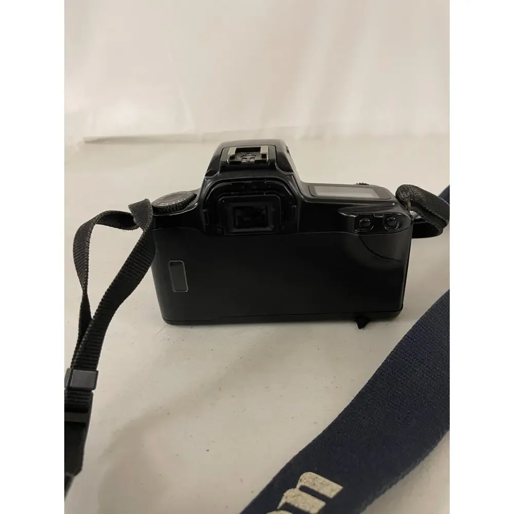 Vtg Canon EOS Rebel S 35mm SLR Film Camera with 35-105mm EF Lens Untested